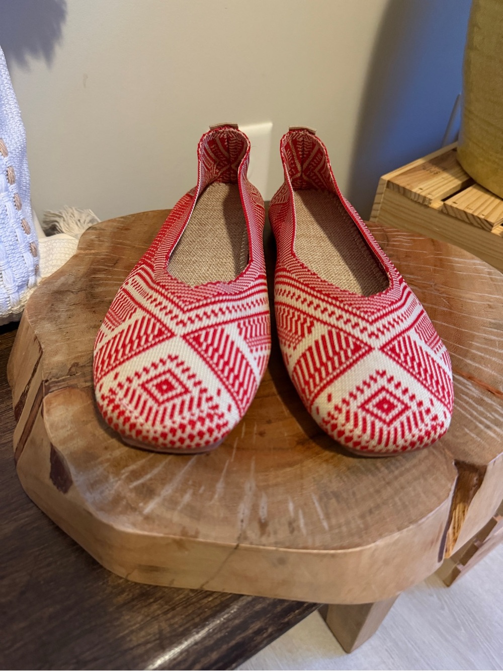 Red Knit Geometric Patterned Women's Ballet Flats NWOT